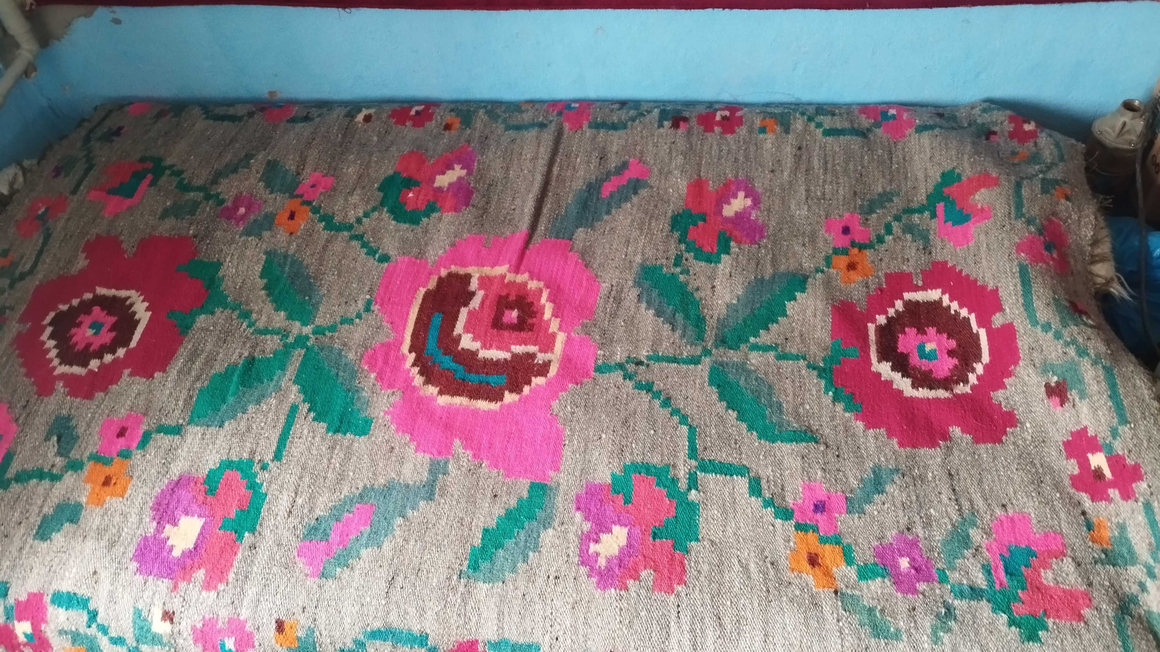 Ліжник з овечої шерсті