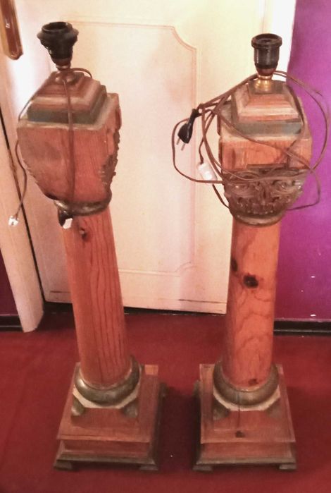 Colunas (2) antigas candeeiro balaústre trabalh dourados Dim 110 cm