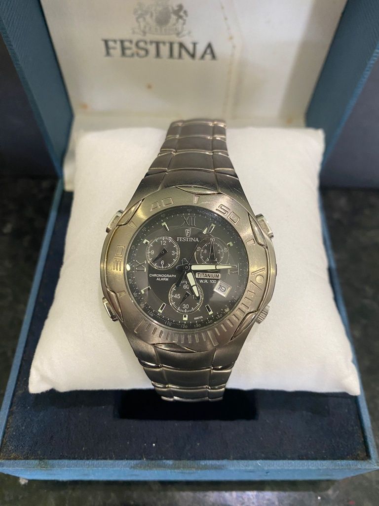 Relógio Festina 6667/5 Titânio