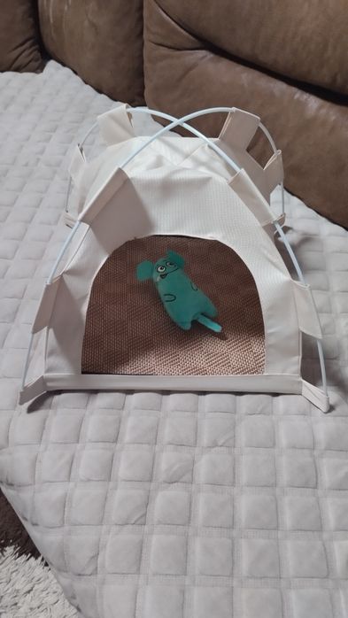 Домик для котика ,уютный ,красивый