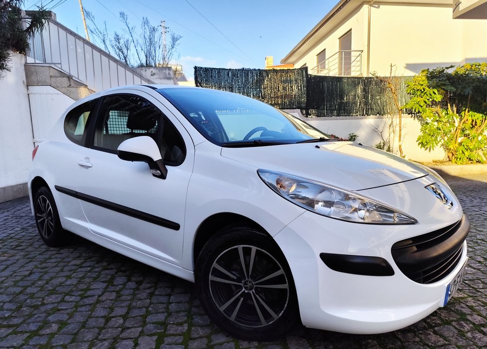 Peugeot 207 Comercial
