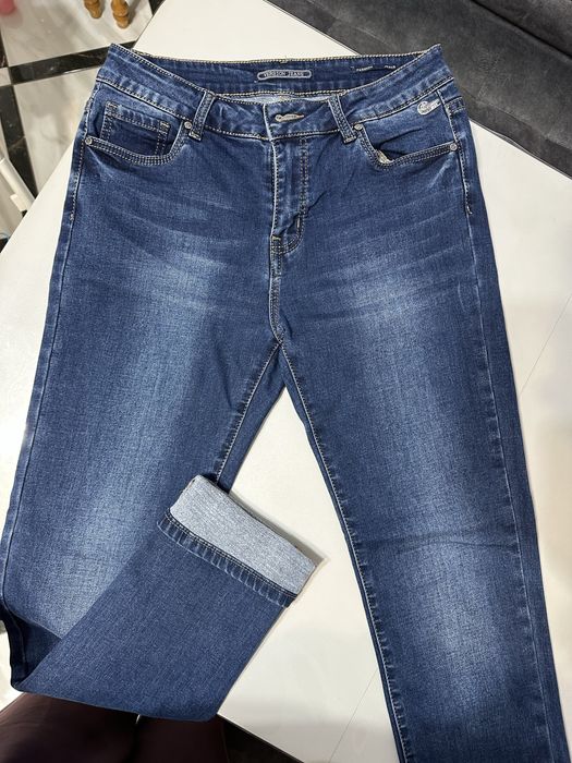 Жіночі теплі джинси на байці