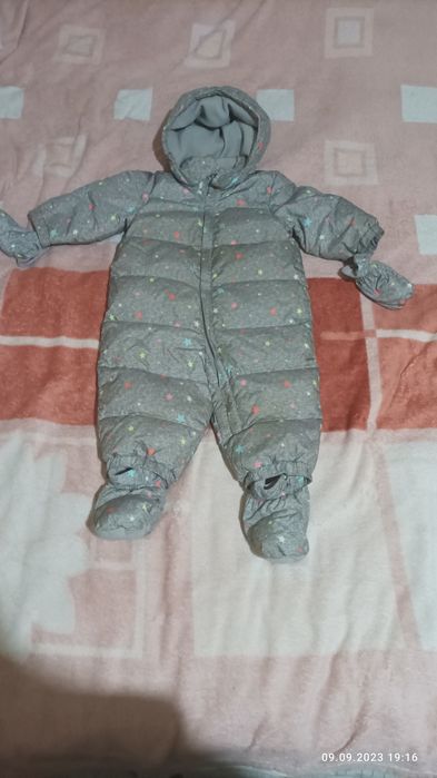Зимний комбинезон Gap