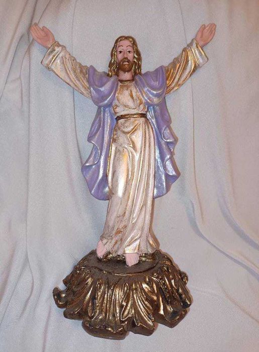 Cristo Ressuscitado... 24cm...