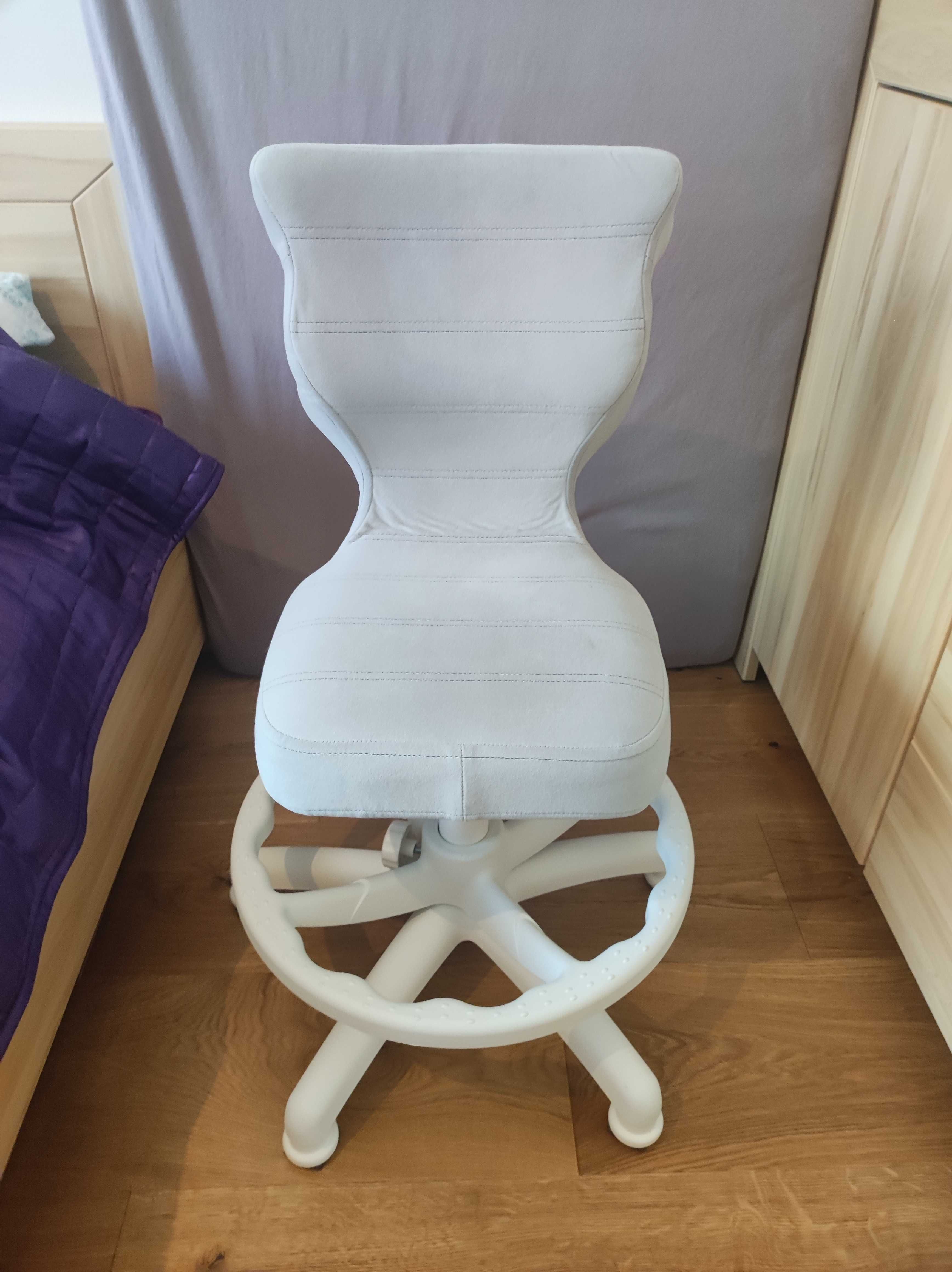 krzesło fotel dziecięce Entelo z podnóżkiem