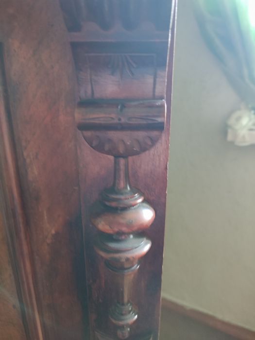 Stara piękna bieliżniarka