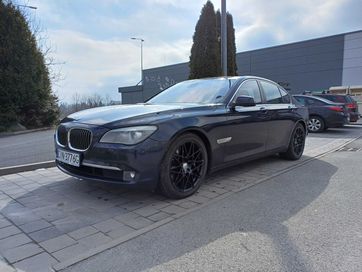 BMW 740i samochód do ślubu