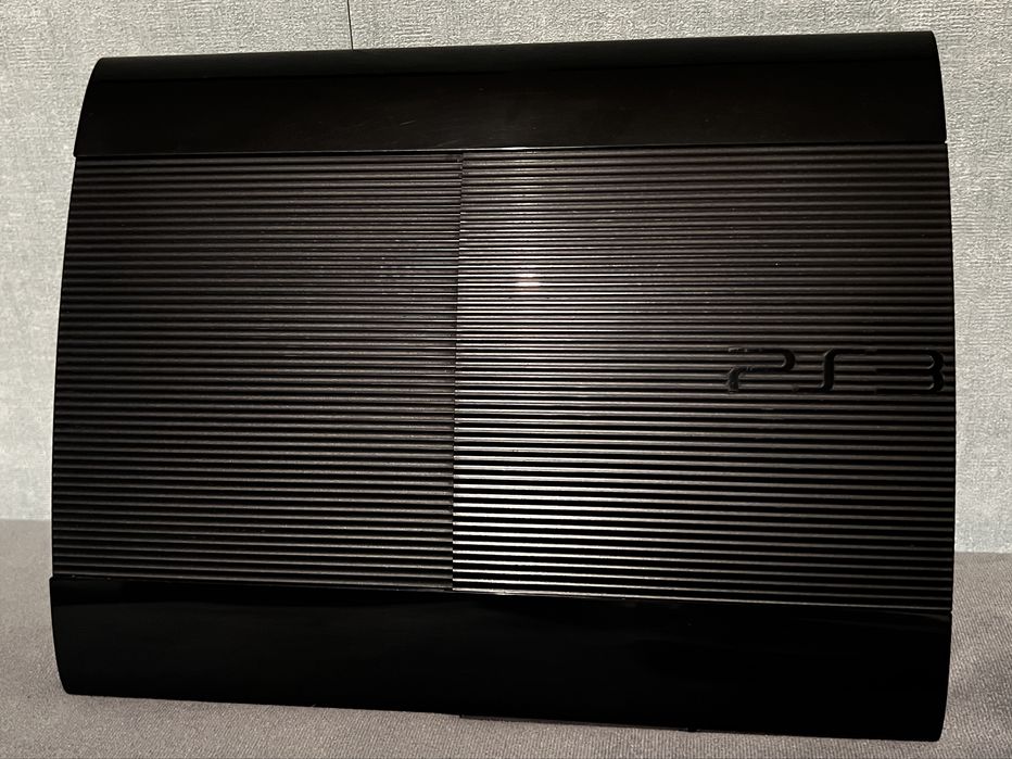 PS3 Super Slim 500GB Konsola Sony PlayStation 3 2 Pady 2 Gry