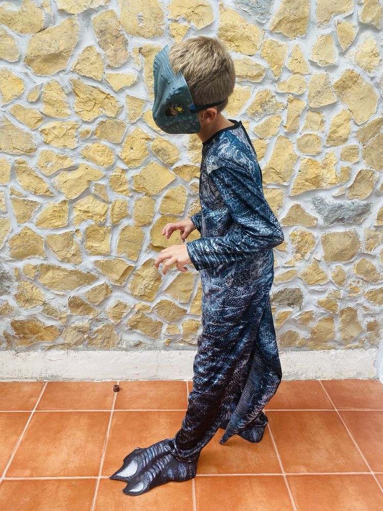 Disfarce Jurassic World Velociraptor Criança 8-10 anos