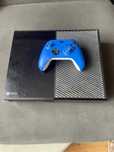 Xbox One z Padem i Grami