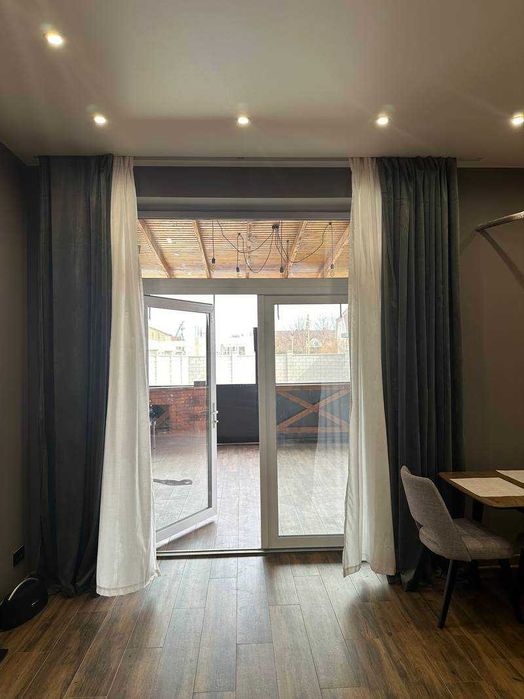 Дом в пешей доступности к Черному морю!