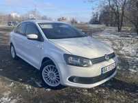 Продам Volkswagen Polo-2012 -5200 торг