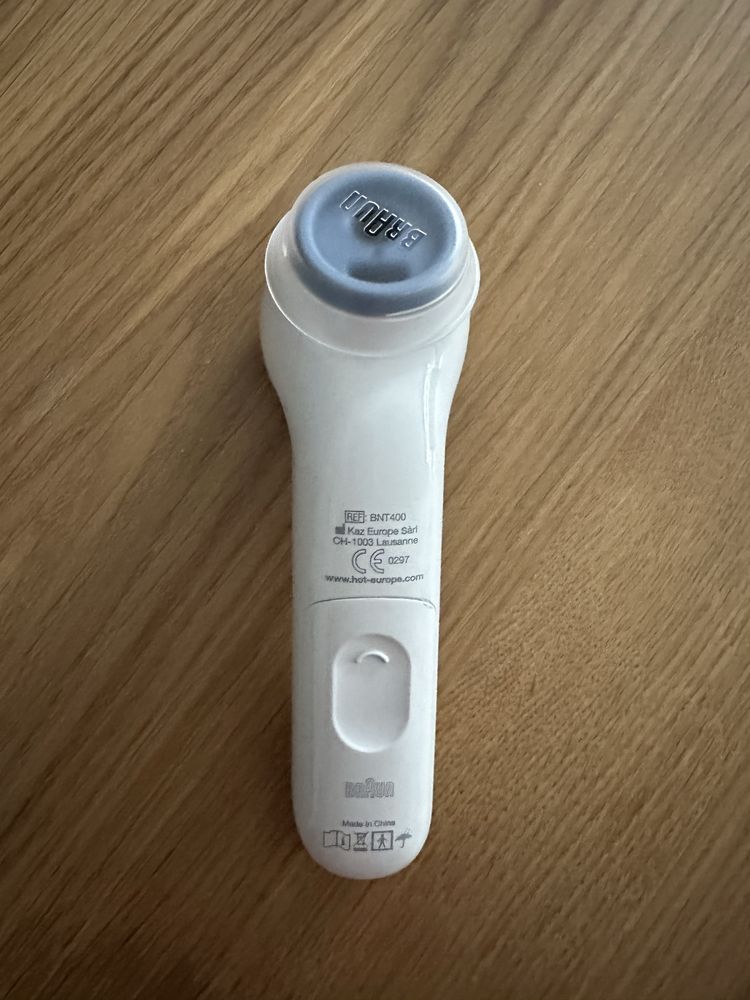 Nowy termometr bezdotykowy Braun BNT 400