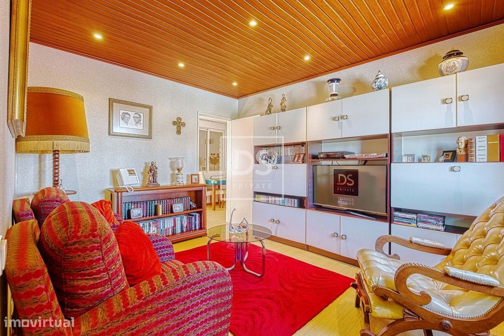 Moradia T5 Isolada em M. Martins -Sintra