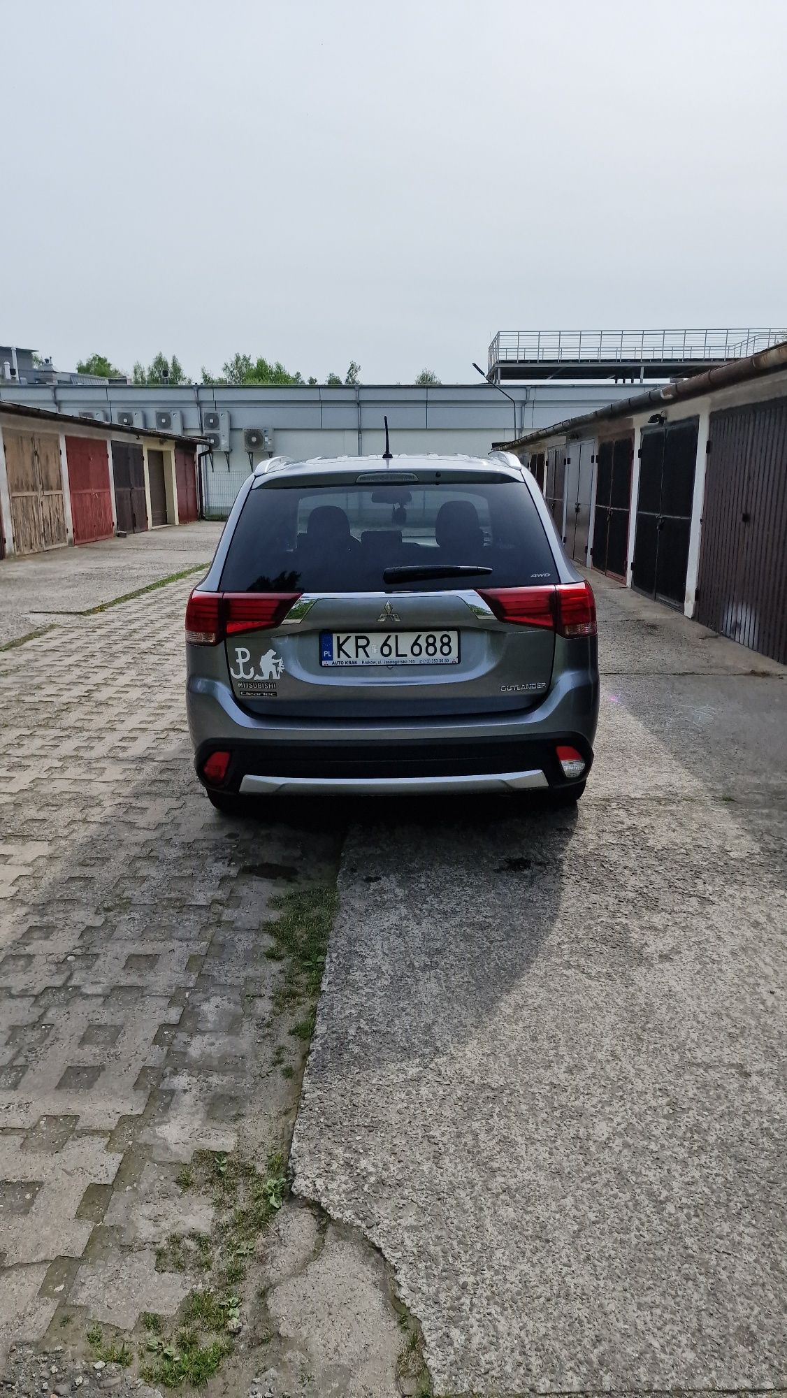 Mitsubishi Outlander