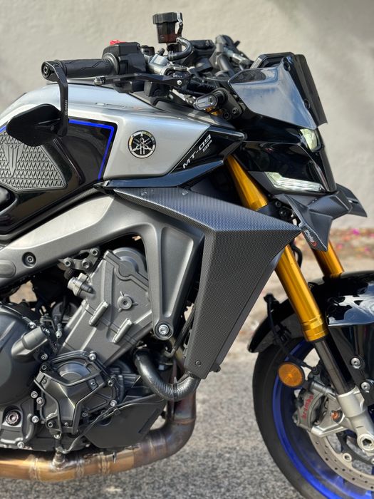 Mt 09 Sp 2025 full extras!