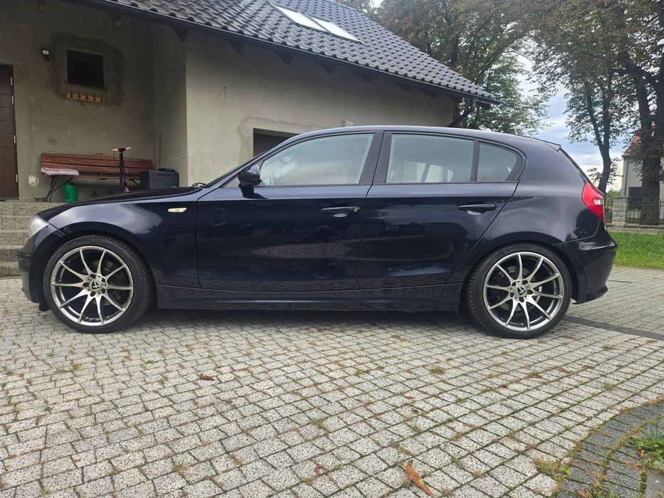 BMW Seria 1 Godne polecenia BMW1 2,O  177KM