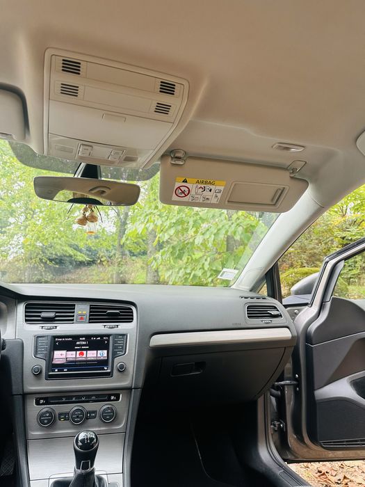 VOLKSWAGEN Golf Carrinha