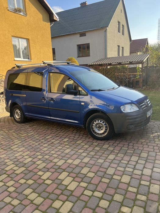 Volkswagen Caddy Maxi 2008 року