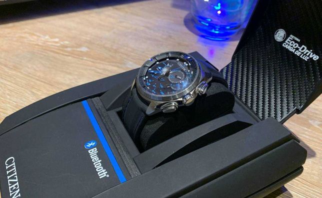 Citizen Eco Drive BZ1020-22L W770 Smart Watch