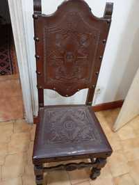20€ a unidade 6 cadeiras do século XVII entrego em Rio Tinto