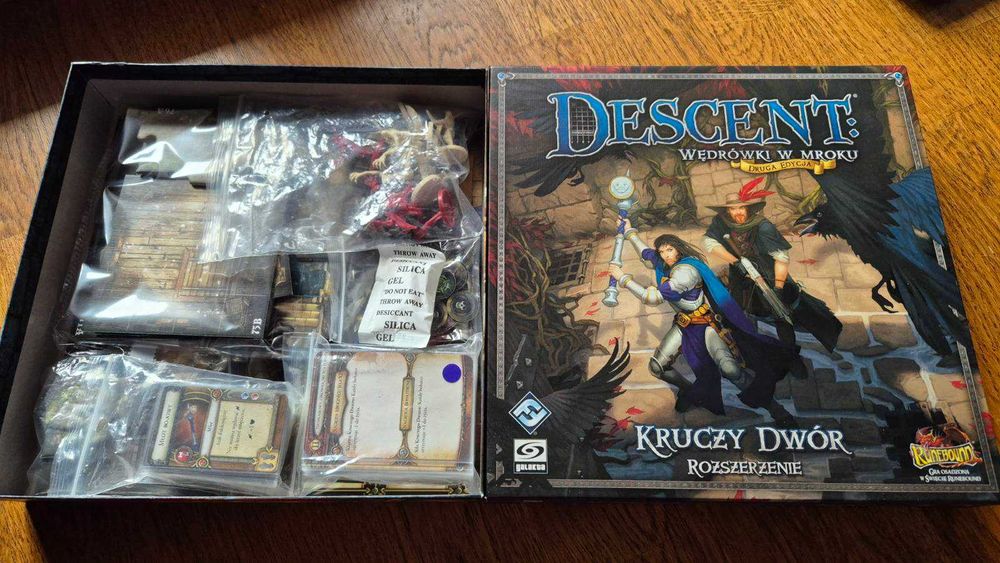 Descent: Kruczy Dwór
