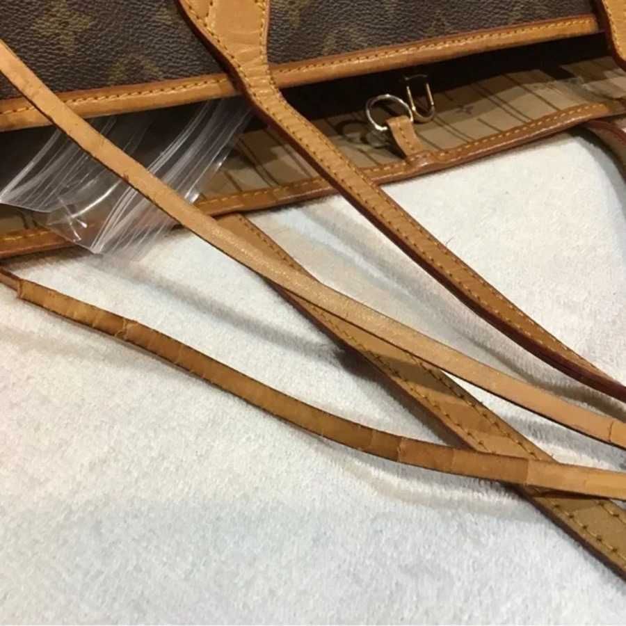 Torebka do ręki z monogramem Louis Vuitton