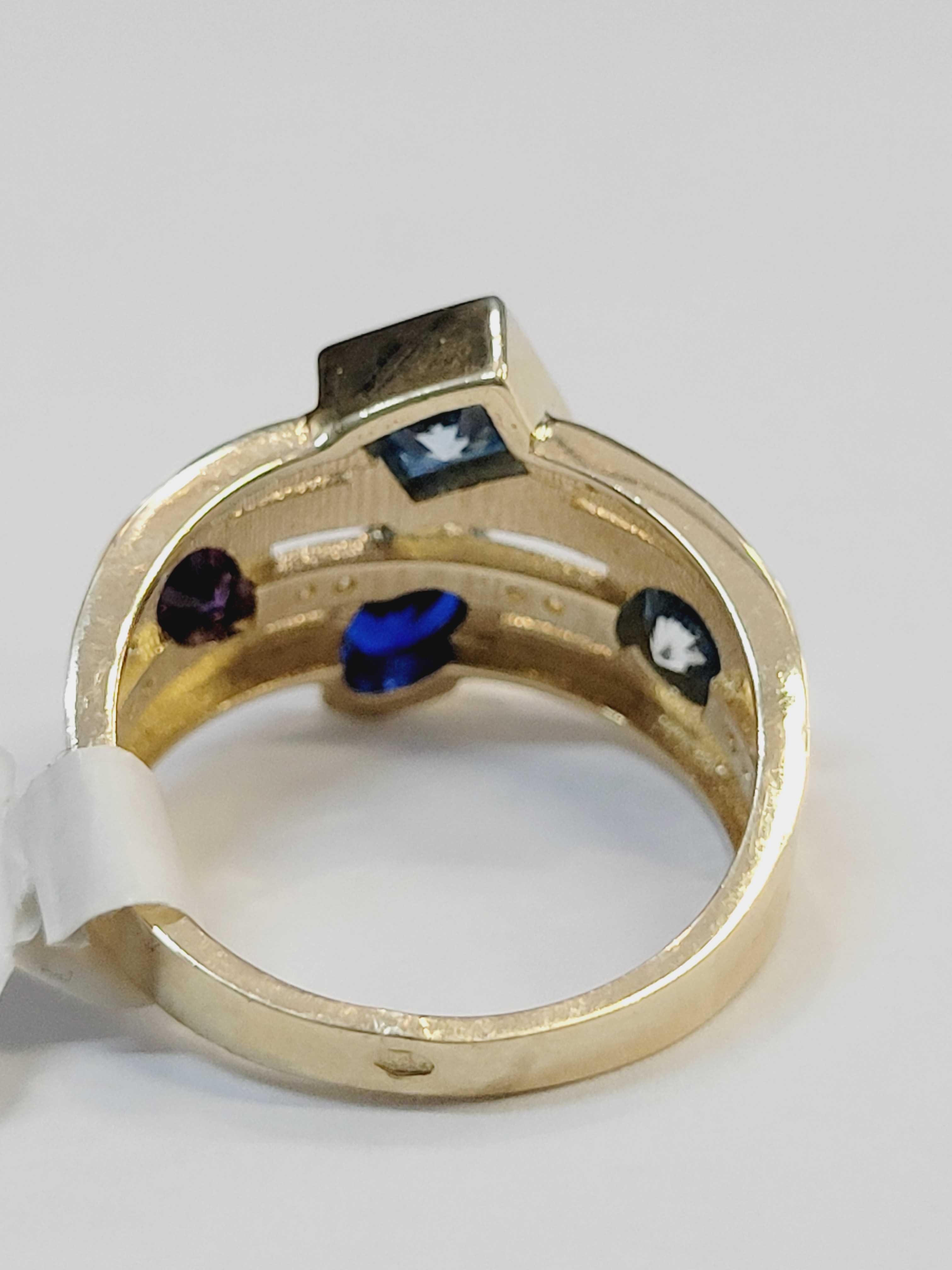 Złoty pierścionek z kolorowymi kamieniami   nowy  SKLEP