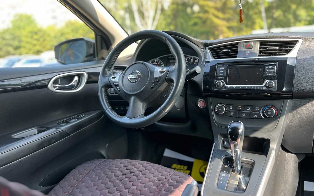 Nissan Sentra 2016