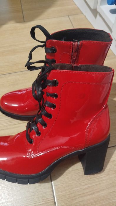 Botki lakierowane czerwone roz.41