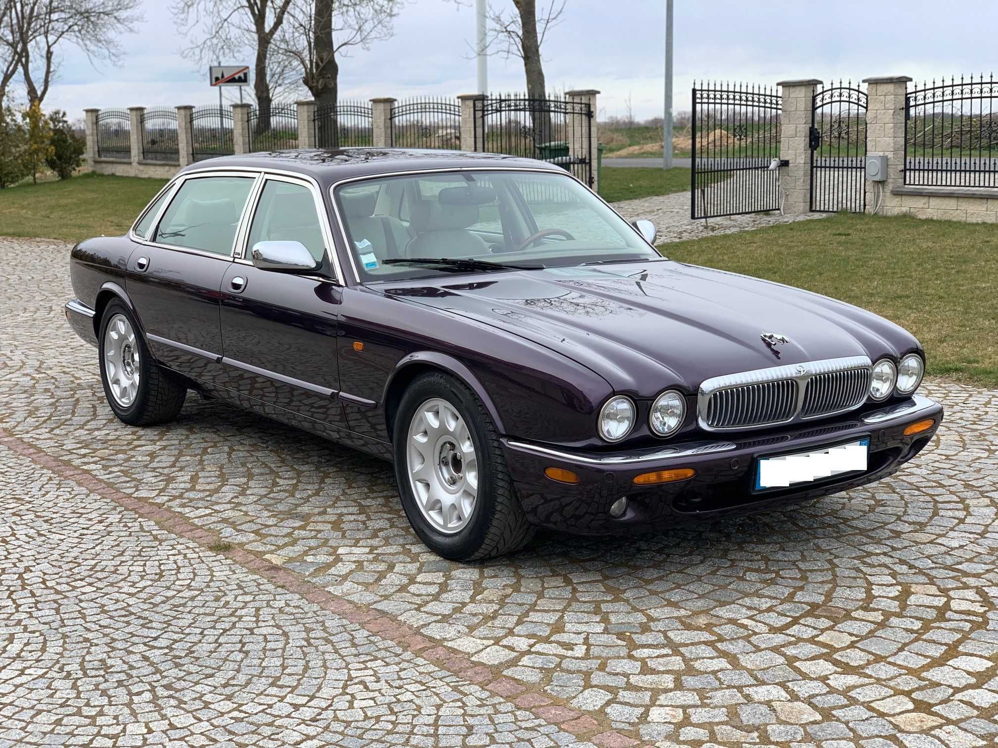 Jaguar Daimler Six XJ 300 V8 long