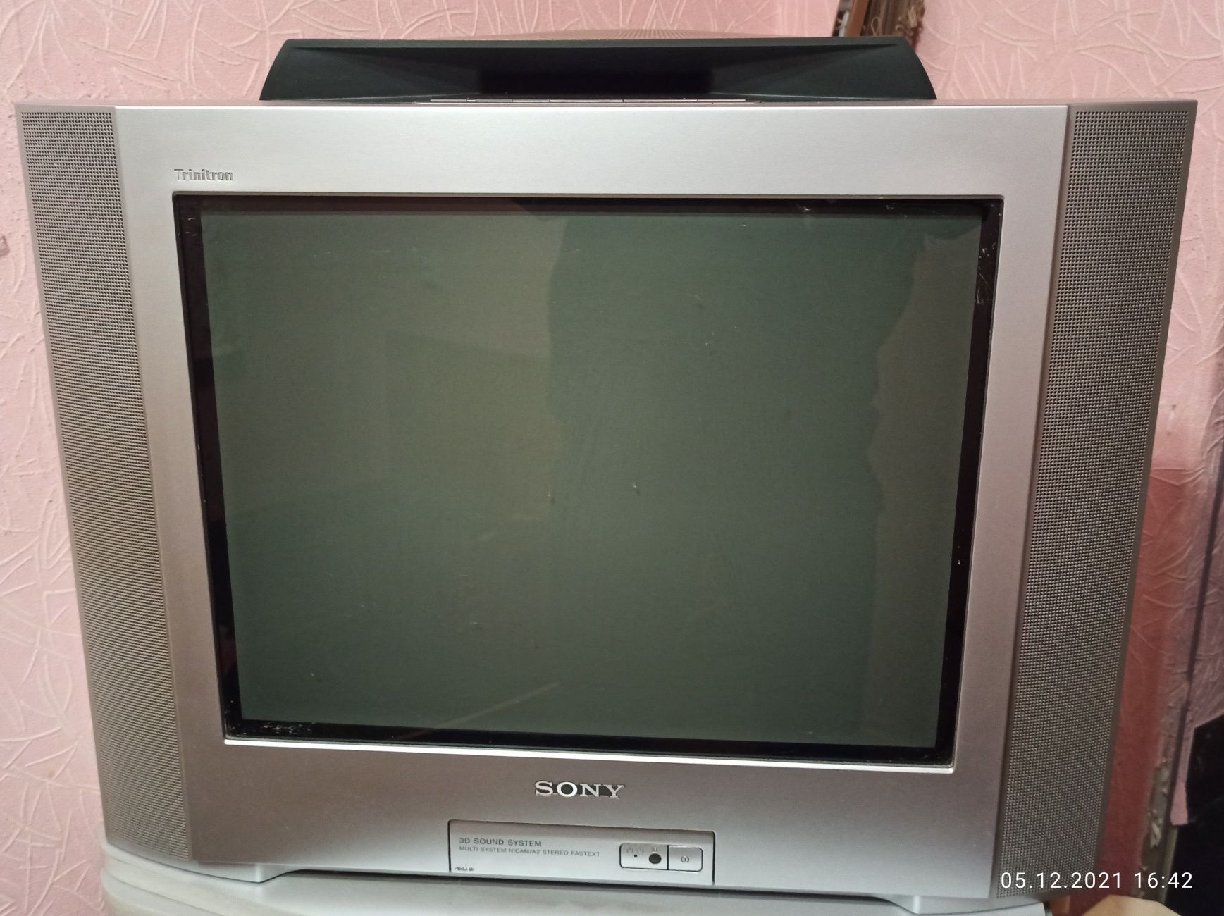 Телевизор 21" Sony KV HW212 M95