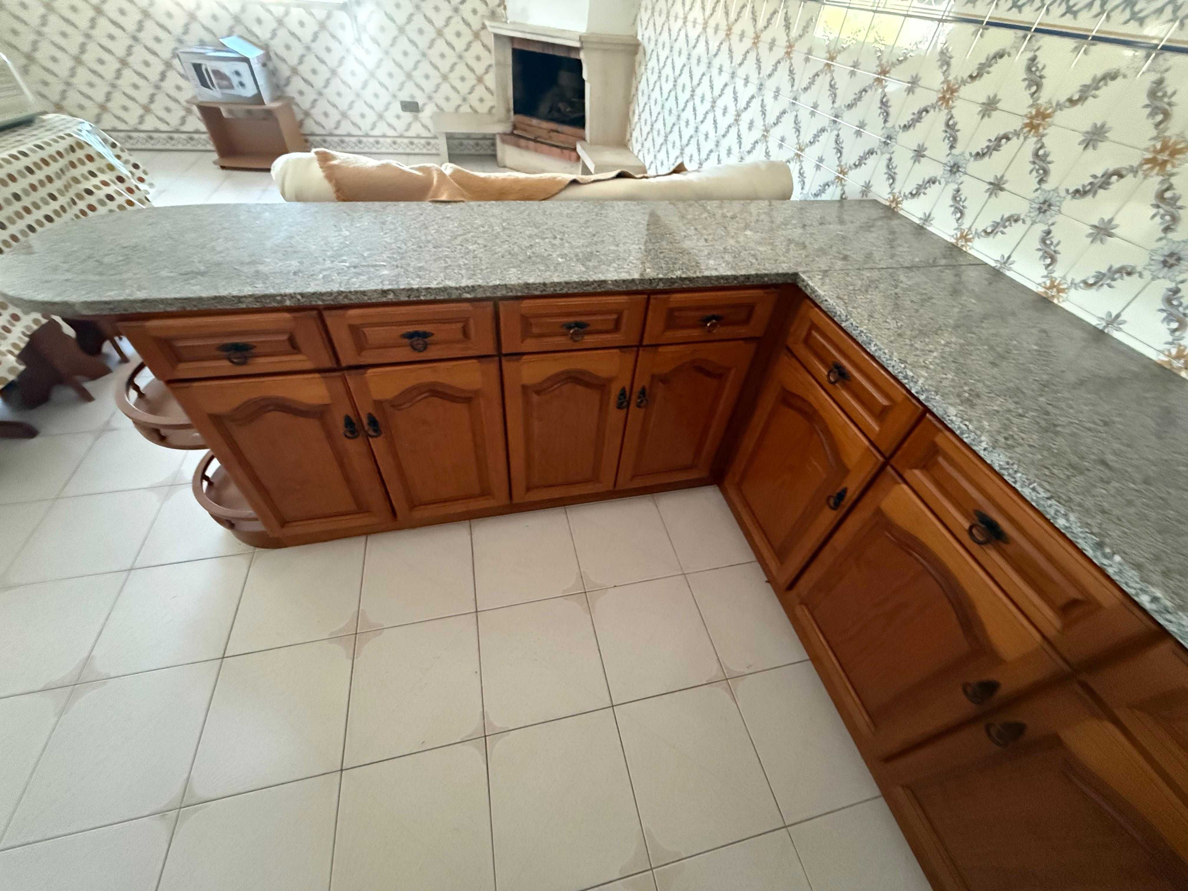 Cozinha completa ( Moveis + Pedra + Pia )