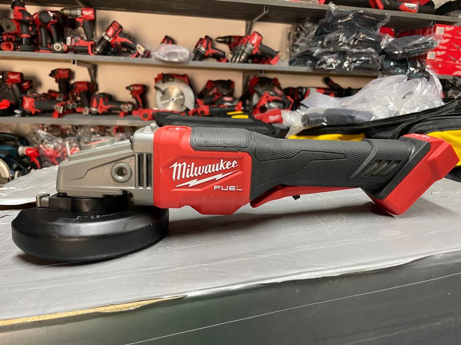 Milwaukee M18 FHSAG125XPDB FUEL/безщіткова болгарка мілвоке 18в