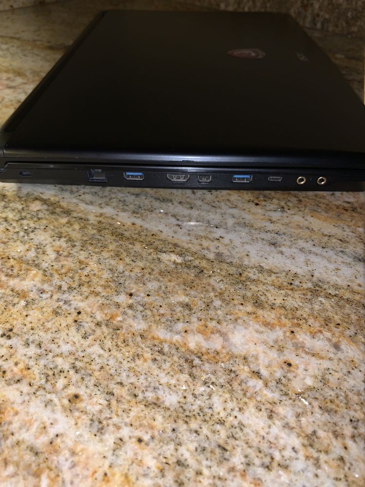 Laptop MSI GL72 6QD