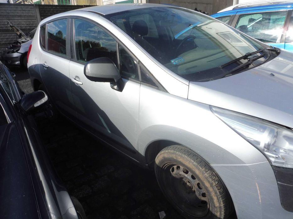 Peugeot 5008 na części zderzak maska drzwi szyba lusterko