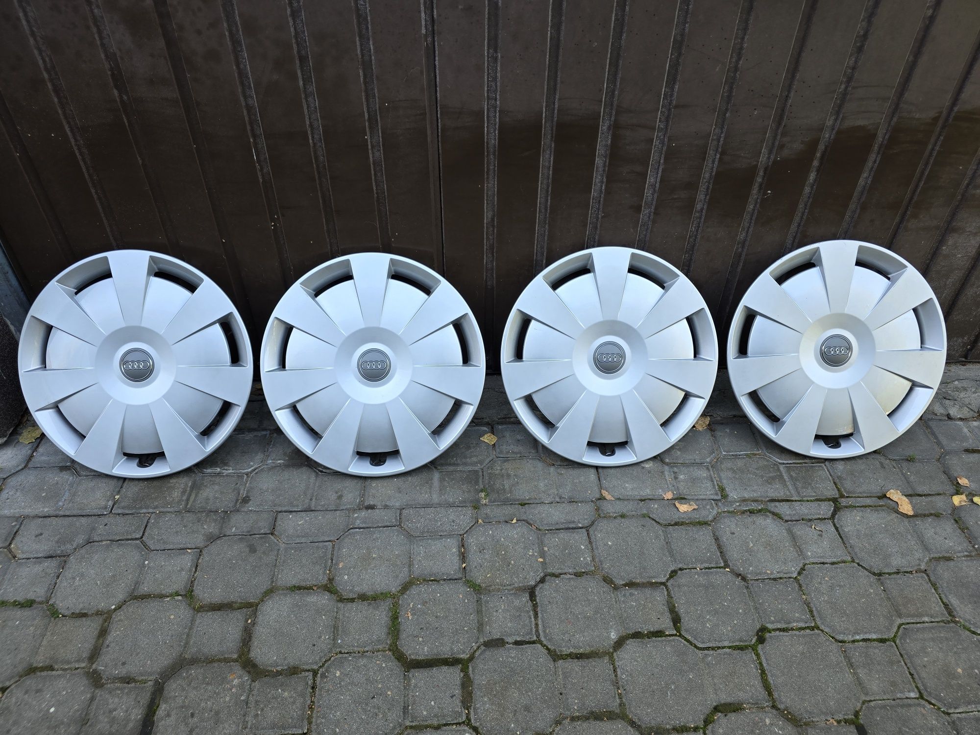 Kołpaki 16" Audi A3 8V0 A2 A2 A4 A6 A8 Q2 16