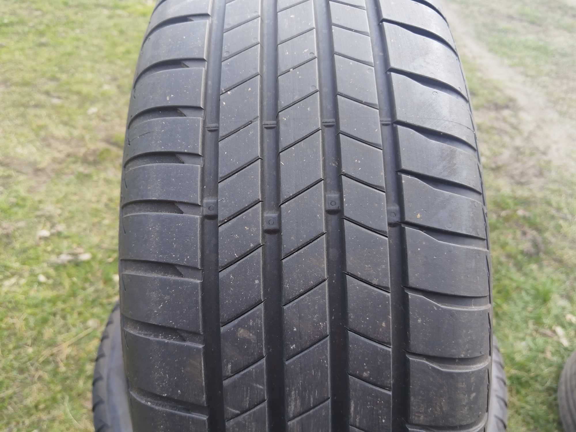 Opony Bridgestone 215/60R16 2020