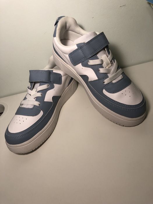 Nowe buty sneakersy dzieciece