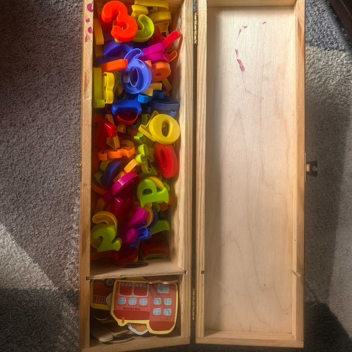 Magnesy plus tablica magnetyczna dwustronna