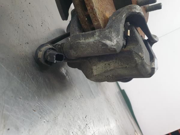 Pinça travão / maxila de travão frente direita HONDA HR-V (RU_)