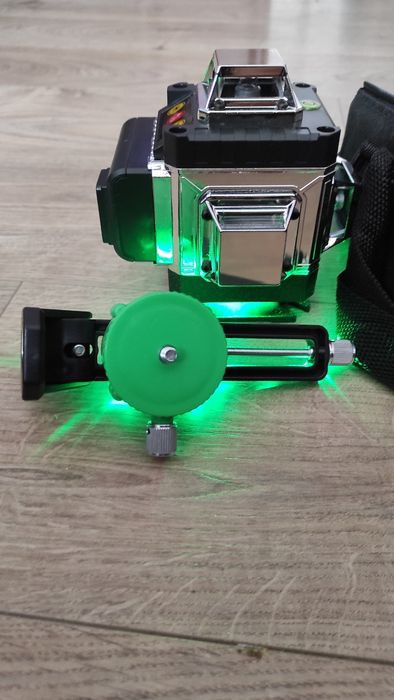 Laser krzyżowy 360