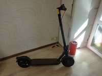 Електросамокат Xiaomi Electric Scooter 4