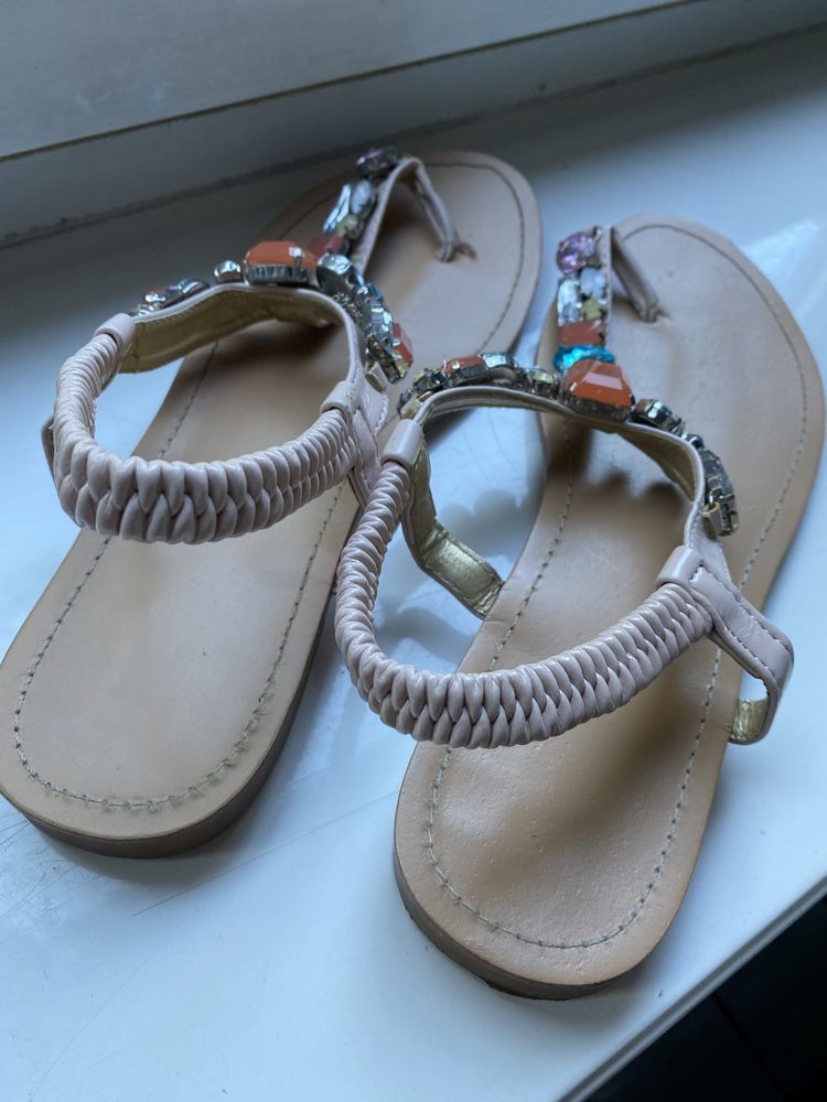 Sandały sandałki odkryte japonki klapki błyszczące letnie buty 40 39