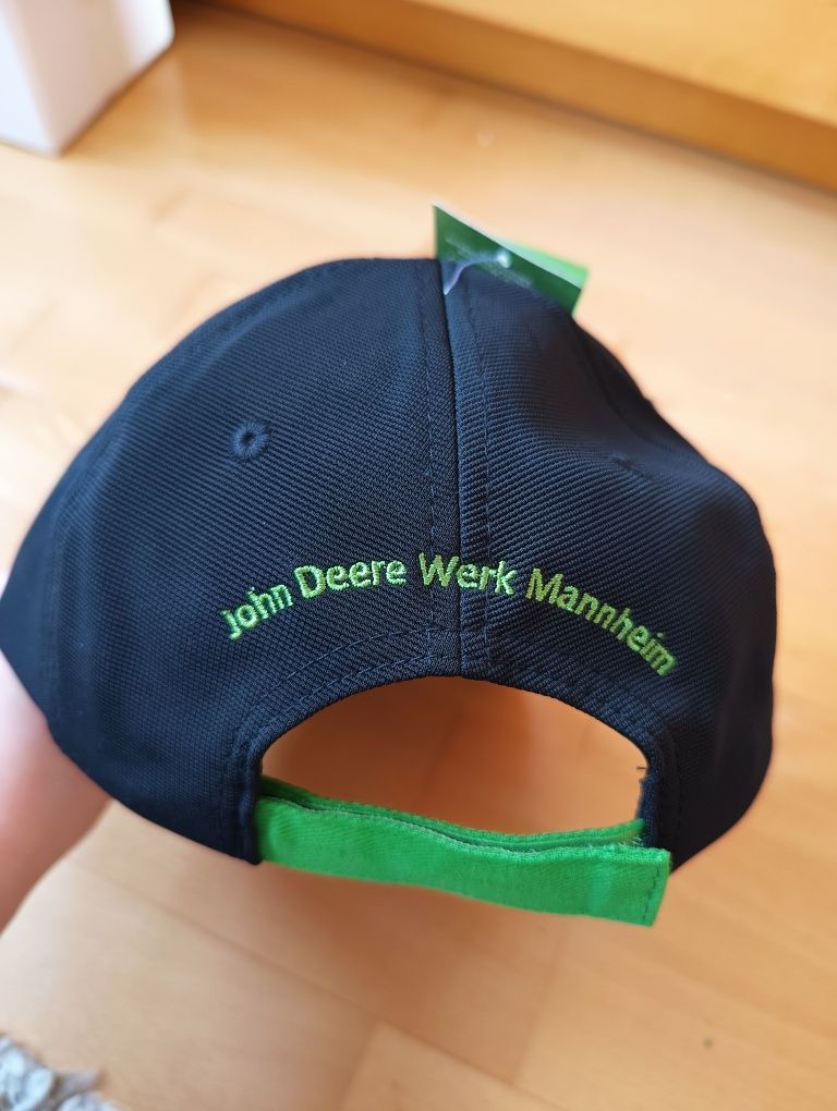 Czapka z daszkiem John Deere - licencjonowany produkt