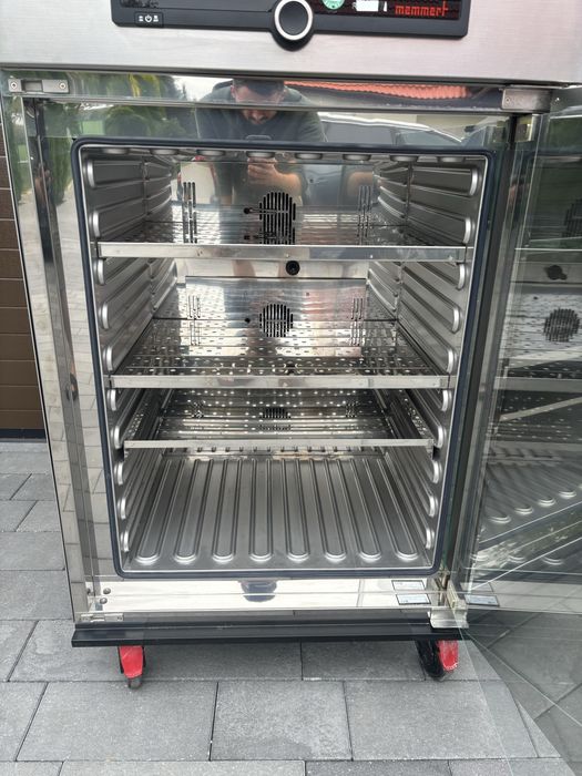 Komora klimatyczna Memmert HPP 260