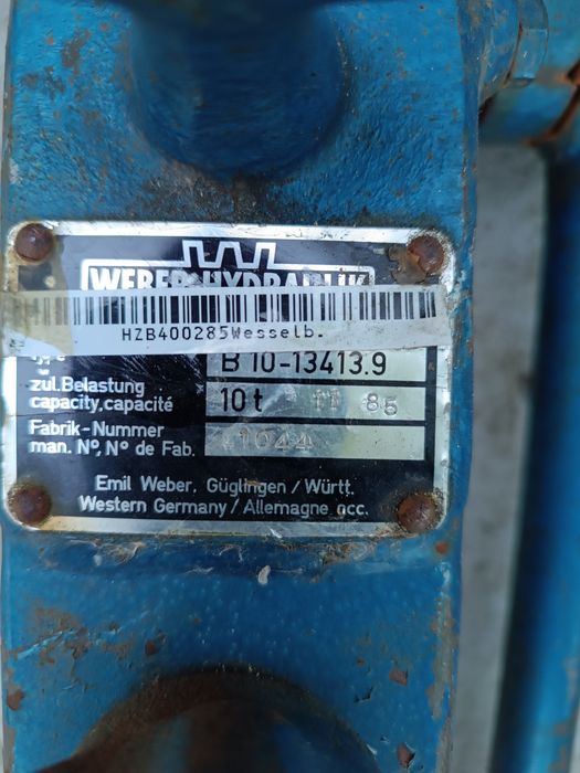 Домкрати  DAF MAN VOLVO SCANIA Mersedes Renault