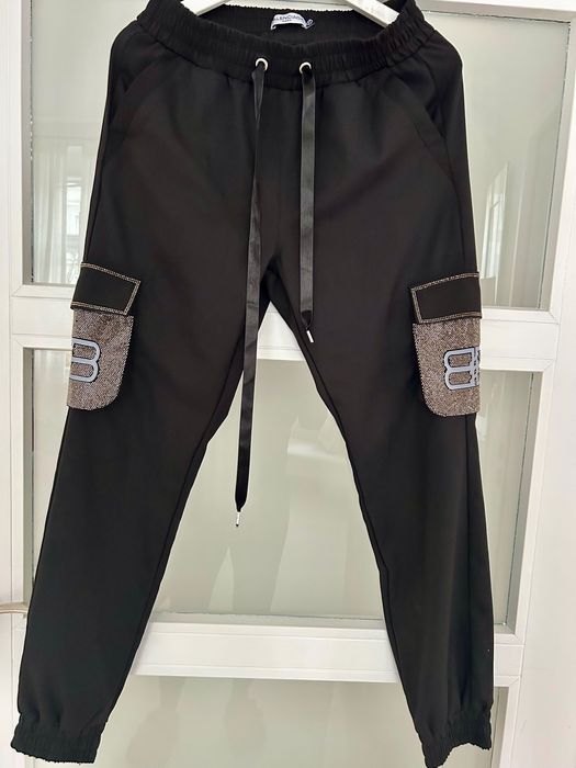 Spodnie Balenciaga bojówki zdobienia