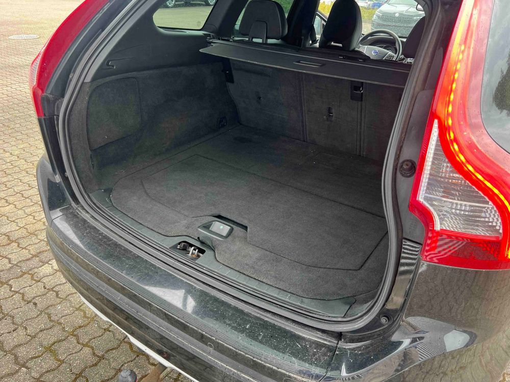 VOLVO XC 60 automat