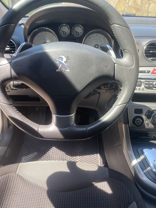 Продам пежо 308 sw 2012